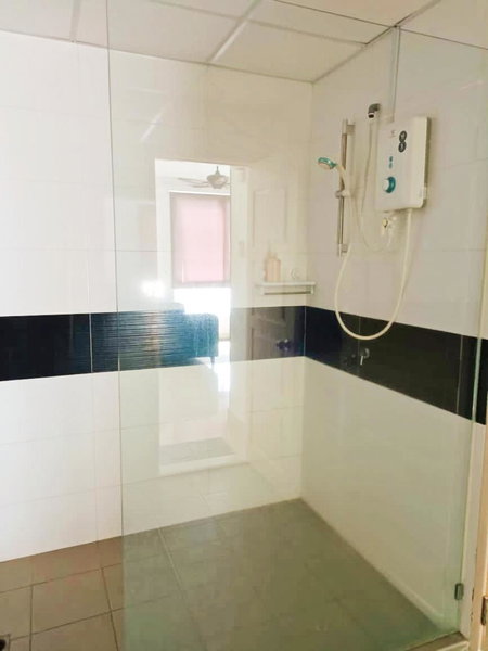 Mansion One Two Bedroom Seaview 7 Pax, George Town, Malaysia