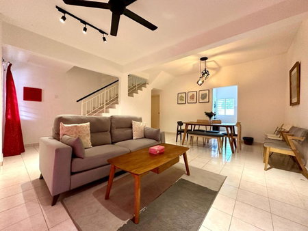 BNB Cozy Homestay - Emerald West Rawang, Rawang, Malaysia