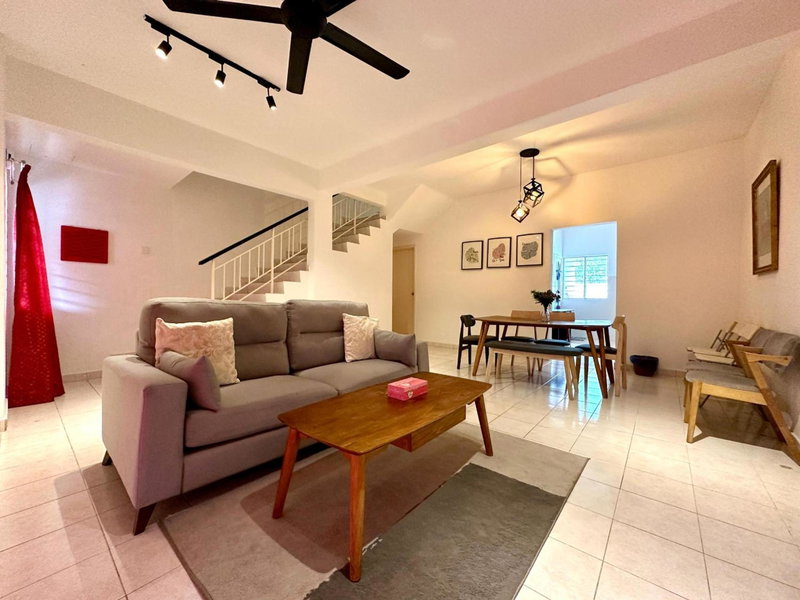 BNB Cozy Homestay - Emerald West Rawang, Rawang, Malaysia