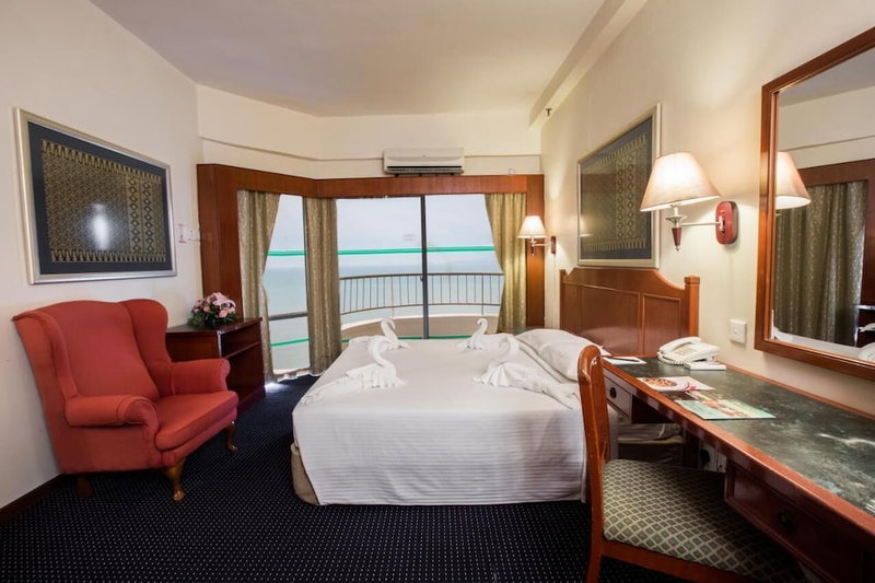 Rainbow Paradise Beach Resort by LWE, George Town, Malaysia