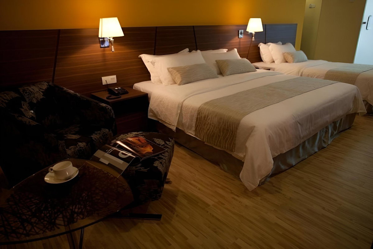 Hotel · Pinetree Hotel, Batu Pahat