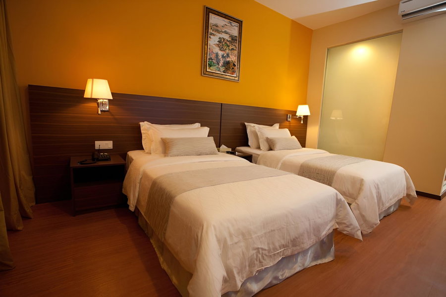 Pinetree Hotel, Batu Pahat, Malaysia