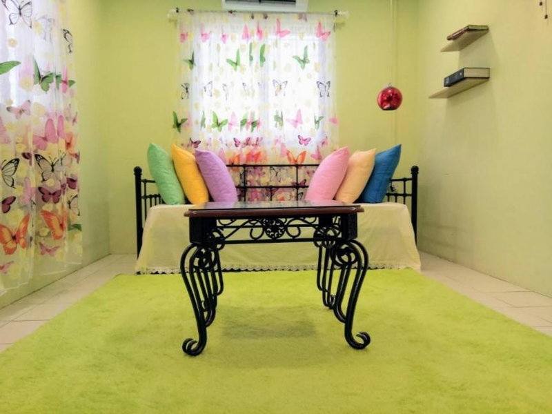 2 BR Medina Dollar Landed Homestay Cheras MRT Link, Cheras, Malaysia