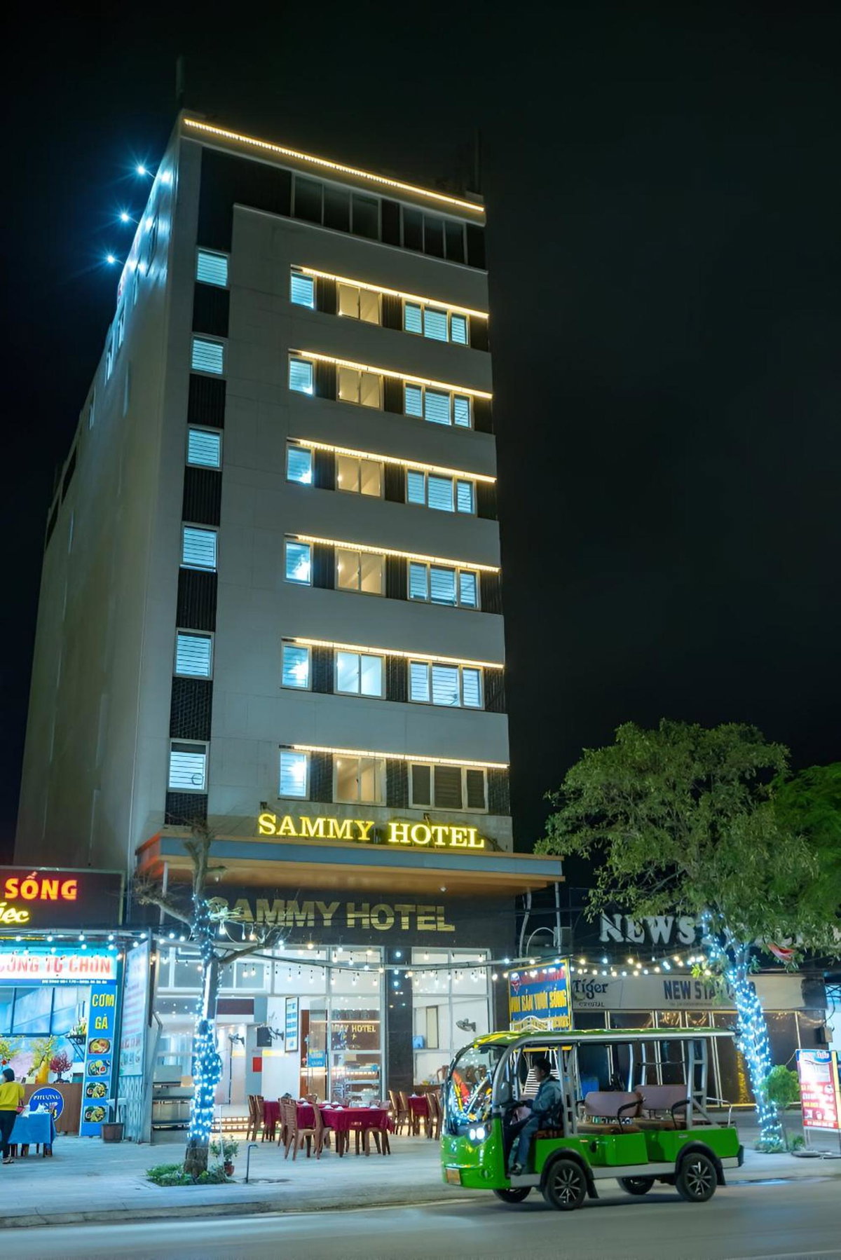 Hotel · SAMMY Hotel - Khách sạn SAMMY, Giáp Vinh Yên