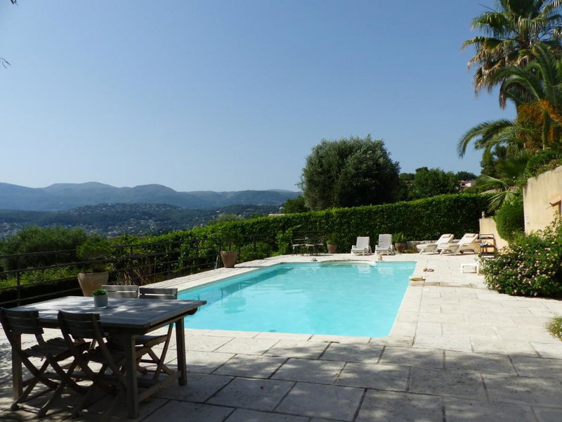 Les collines de St Paul, Saint-Paul-de-Vence, France