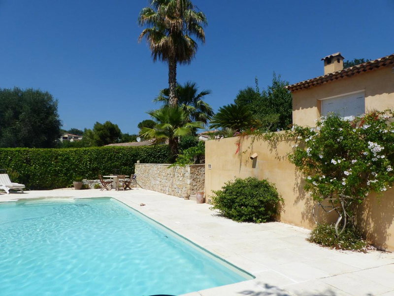 Les collines de St Paul, Saint-Paul-de-Vence, France