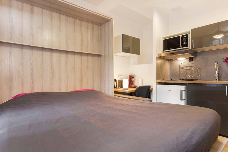 Studio Serenità, Avignon, France