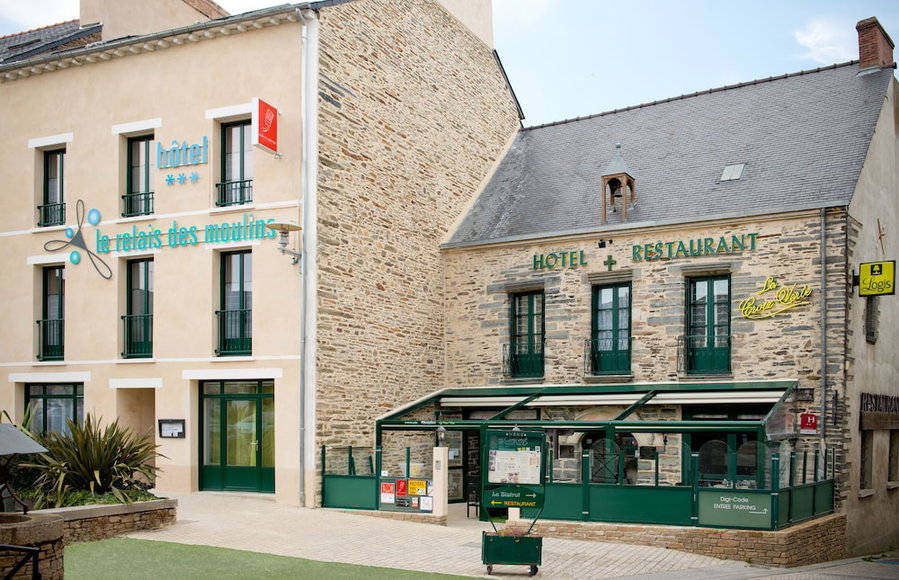 La Croix Verte, Bain-de-Bretagne, France