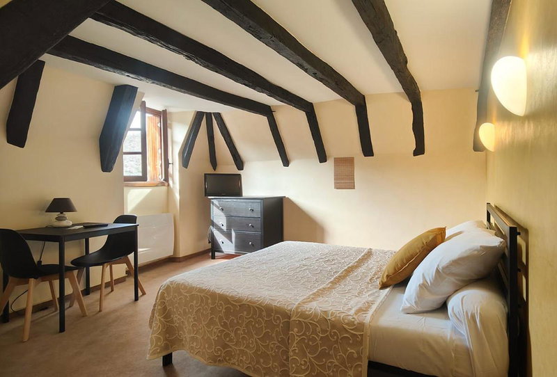 Auberge Saint Jacques, Conques, France