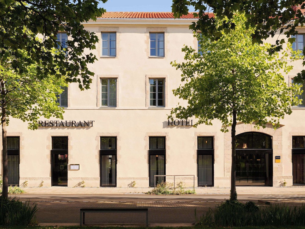 Square Lodge Hotel La Roche Sur Yon - Handwritten Collection, France