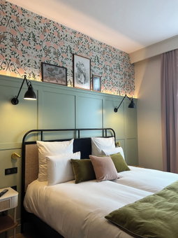 Square Lodge Hotel La Roche Sur Yon - Handwritten Collection, La Roche-sur-Yon, France