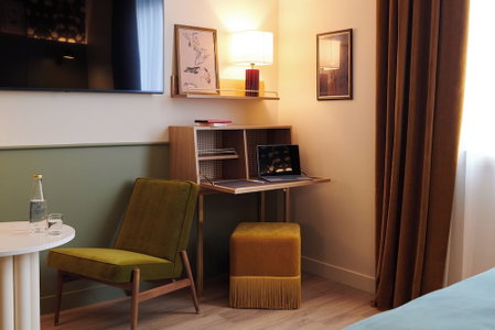 Square Lodge Hotel La Roche Sur Yon - Handwritten Collection, La Roche-sur-Yon, France