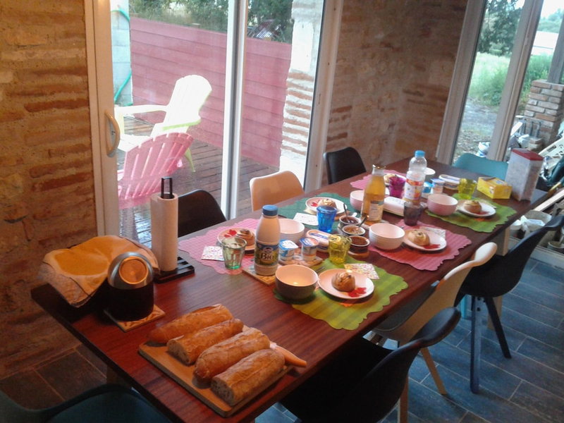 B&B Au Clair Du Loup, Saint-Loup, France