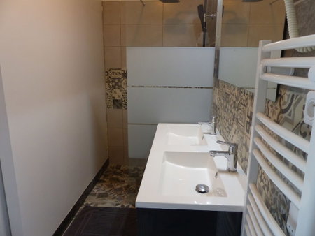 B&B Au Clair Du Loup, Saint-Loup, France
