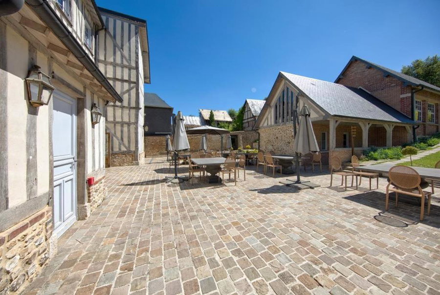 Hotel Du Grand Cerf & Spa, Lyons-la-Forêt, France