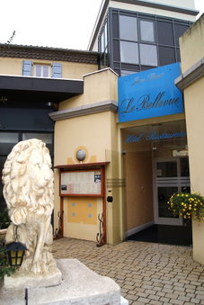 Logis Hôtel Le Bellevue, Les Roches-de-Condrieu, France