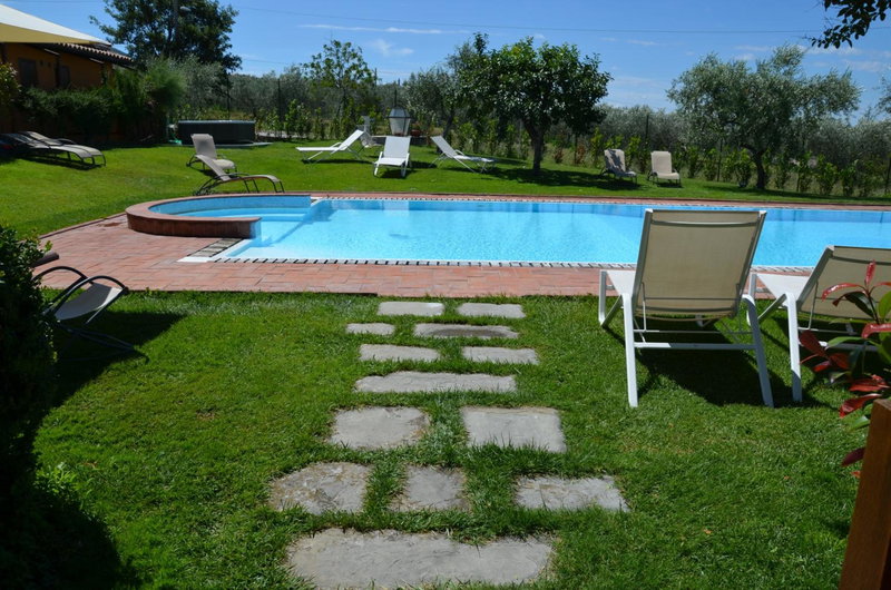 Il Borgo Dell'Ulivo, Trevi, Italy