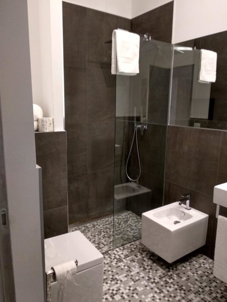 Dimora Mefite-Camere con Bagno Privato e Self check-in, Matera, Italy