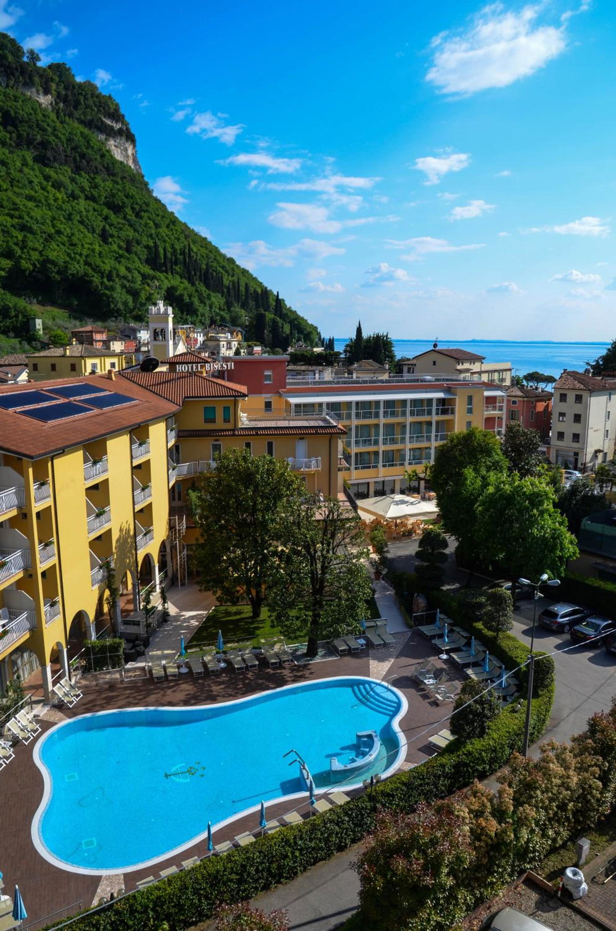 Hotel · Hotel Bisesti ***S, Garda