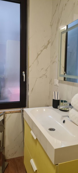 NJ Hotels & Apartments San Pietro all'orto 6, Milan, Italy