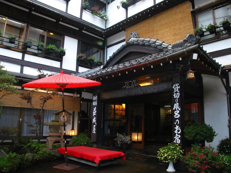 Ekinariya Ryokan, Kusatsu, Japan
