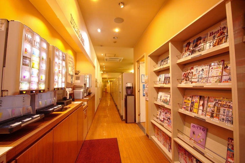 RED SUBMARINE - Hostel, Kure, Japan
