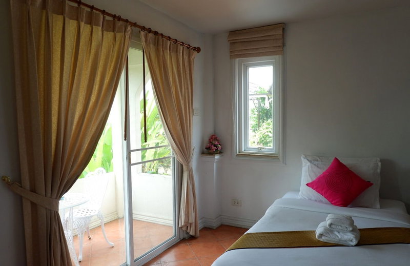 Ayutthaya Garden River Home, Bang Pa-in, Thailand