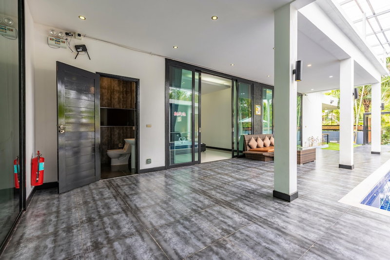 4 Bedroom Modern Pool Villa BL10, Hua Hin, Thailand