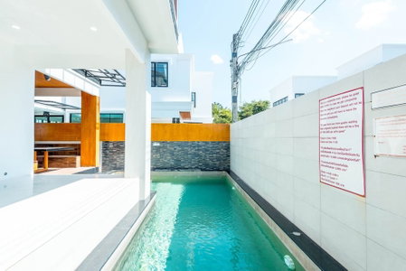 Exquisite Pool Villa B, Pattaya, Thailand