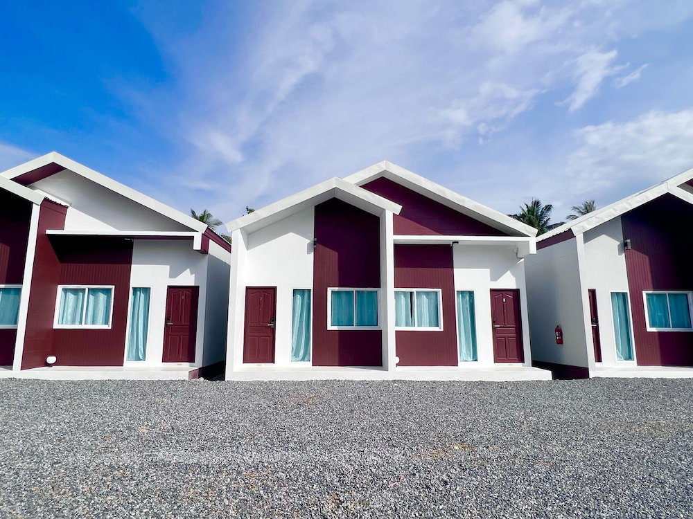 Hotel · BM Beach Resort, La-ngu
