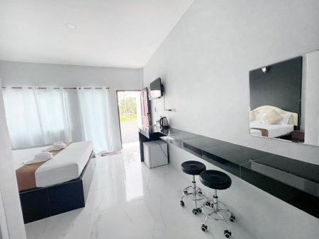 BM Beach Resort, La-ngu, Thailand
