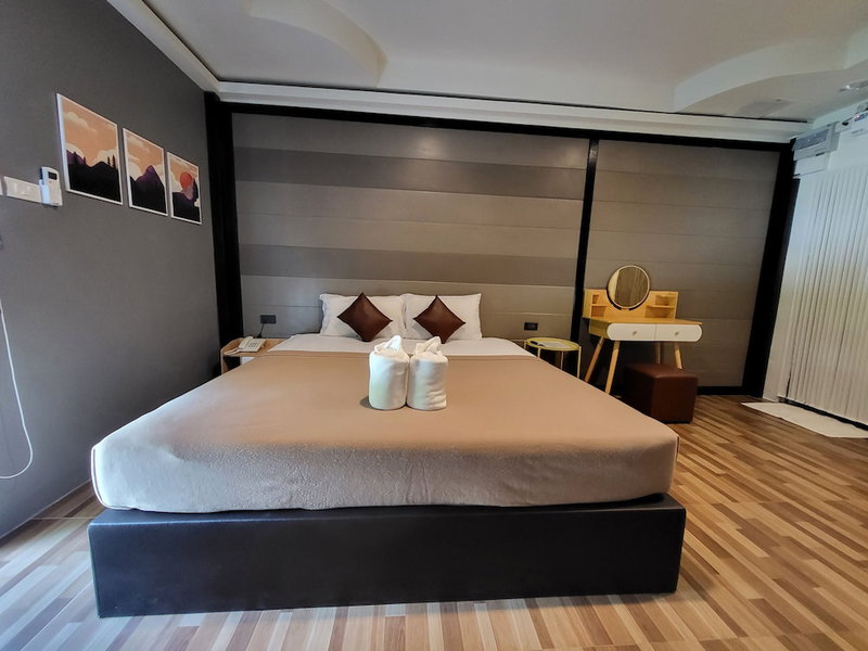 Viphuanan resort, Bang Lamung, Thailand