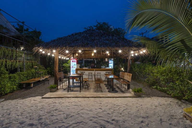 Phrip Phri Luxury Pool Villas, Ban Laem, Thailand