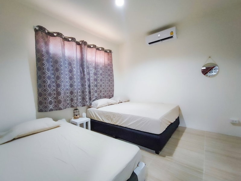 GAO Phala beachfront hostel & pool villa, Ban Chang, Thailand