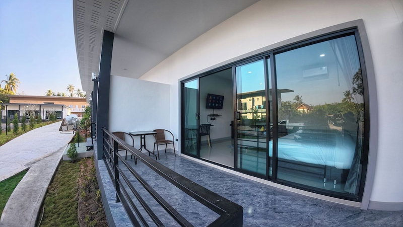 Hillside Premium Hotel, Surat Thani, Thailand