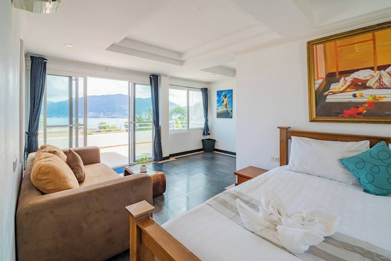 Luxurious 5-bedroom Pool Villa in Heart of Patong, Phuket, Patong, Thailand
