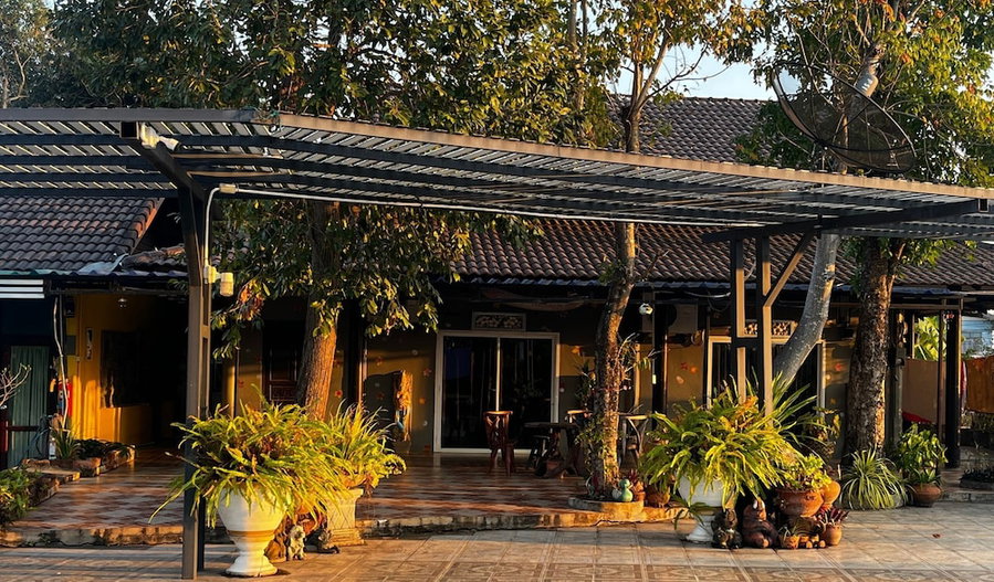 Baan Siri Mukdahan, Mukdahan, Thailand