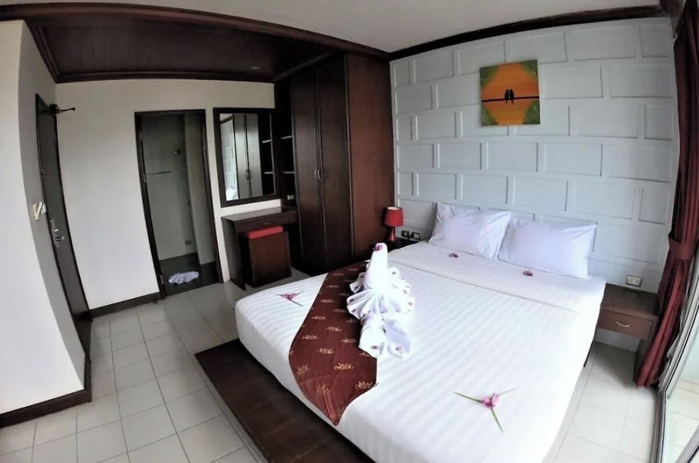 EBS Hostel Phuket, Thailand