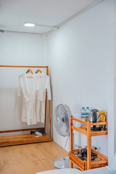 Long hug khao homestay, Pong Yaeng, Thailand