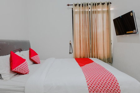 Hotel O Embun Pagi Syariah Residence, Malang, Indonesia