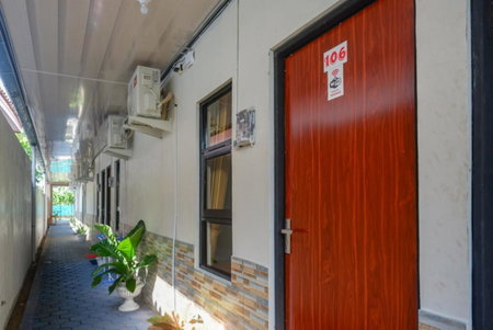 RedDoorz Syariah near Stasiun Gumilir Cilacap, Gumilir, Indonesia