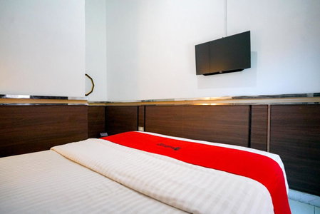 RedDoorz Syariah near Unila Lampung, Bandar Lampung, Indonesia