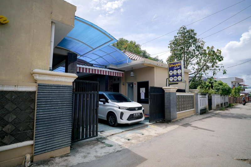 RedDoorz Syariah near Unila Lampung, Bandar Lampung, Indonesia