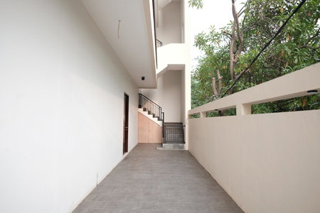 RedDoorz near Taman Palem, Jakarta, Indonesia