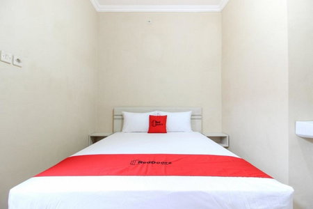 RedDoorz near Sheikh Zayed Surakarta, Solo, Indonesia