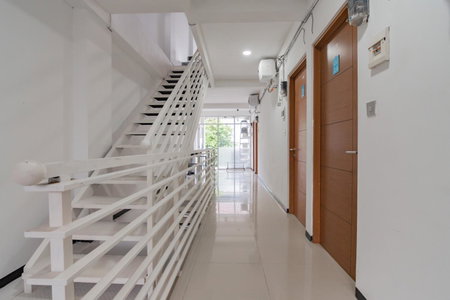 RedDoorz Syariah At Afifah Guest House near Bikasoga Sport Center, Bandung, Indonesia
