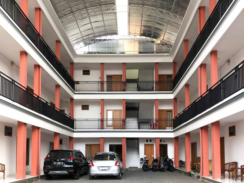 Sofia Residence Syariah Mitra RedDoorz, Malang, Indonesia
