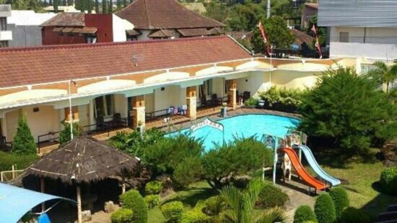 Hotel Mutiara Baru, Batu, Indonesia