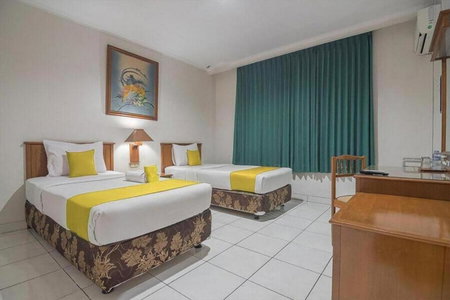 Hotel Yehezkiel Surapati Mitra RedDoorz, Bandung, Indonesia