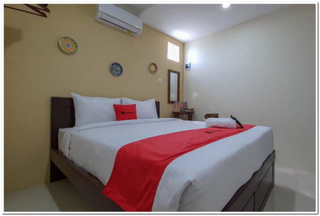 RedDoorz Syariah near Solo Square Mall, Lawean, Indonesia